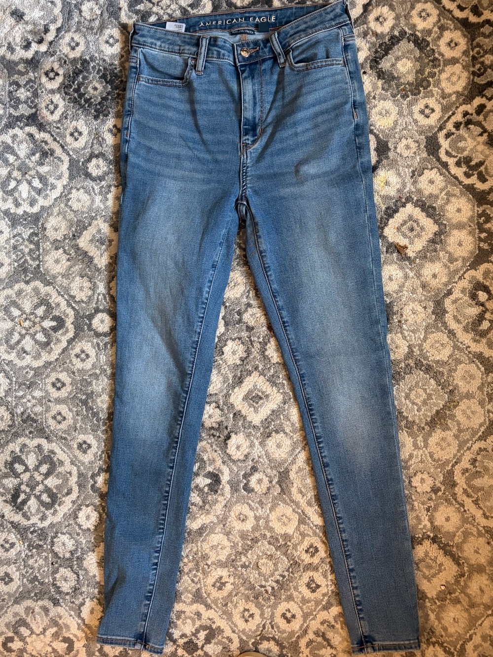 American Eagle Outfitters Light Blue Skinny Jeans